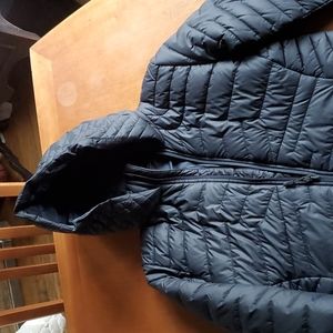 Womens Under Armour Coldgear Reactor Fitted Coat with Hood in black M